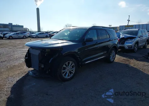 2023 Ford Explorer Xlt z USA, uszkodzony, nr VIN 1FMSK8DH6PGC33797